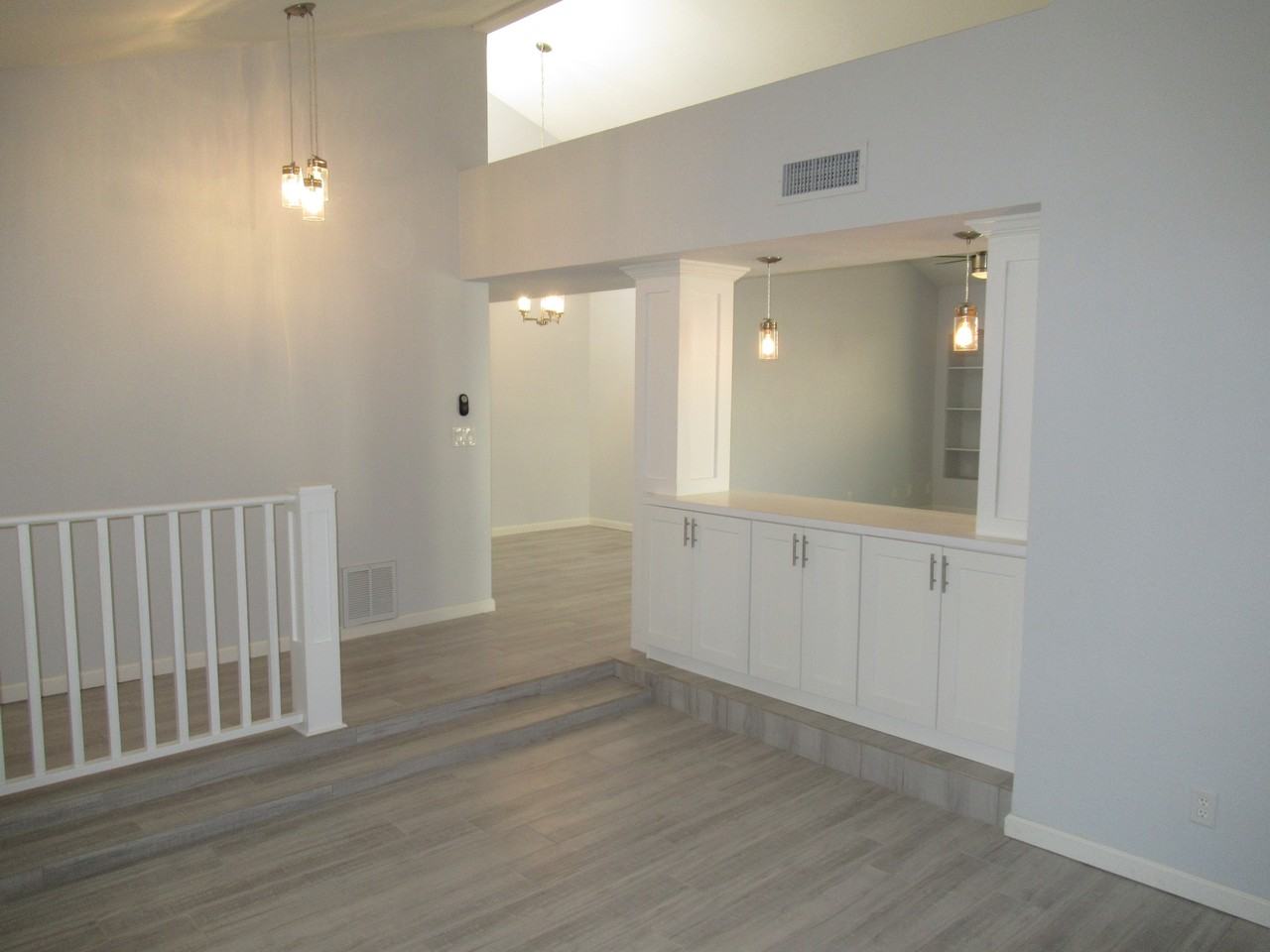 380 E Barbarita Ave - Photo 3 of 28