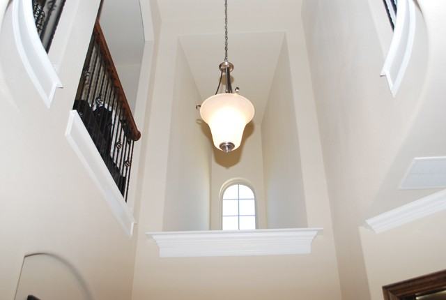 7025 Benjamin Way - Photo 2 of 13