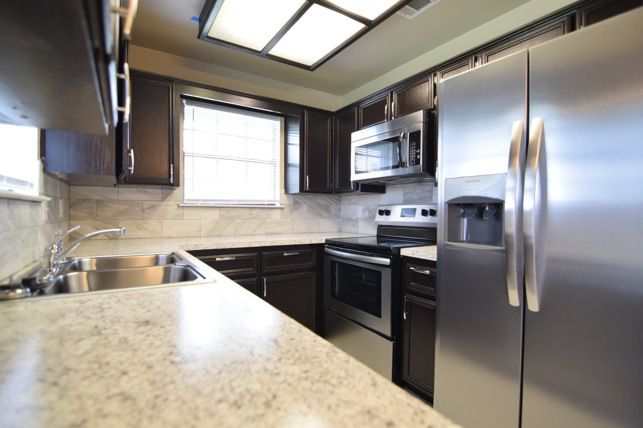 4306 Teal Dr - Photo 5 of 19