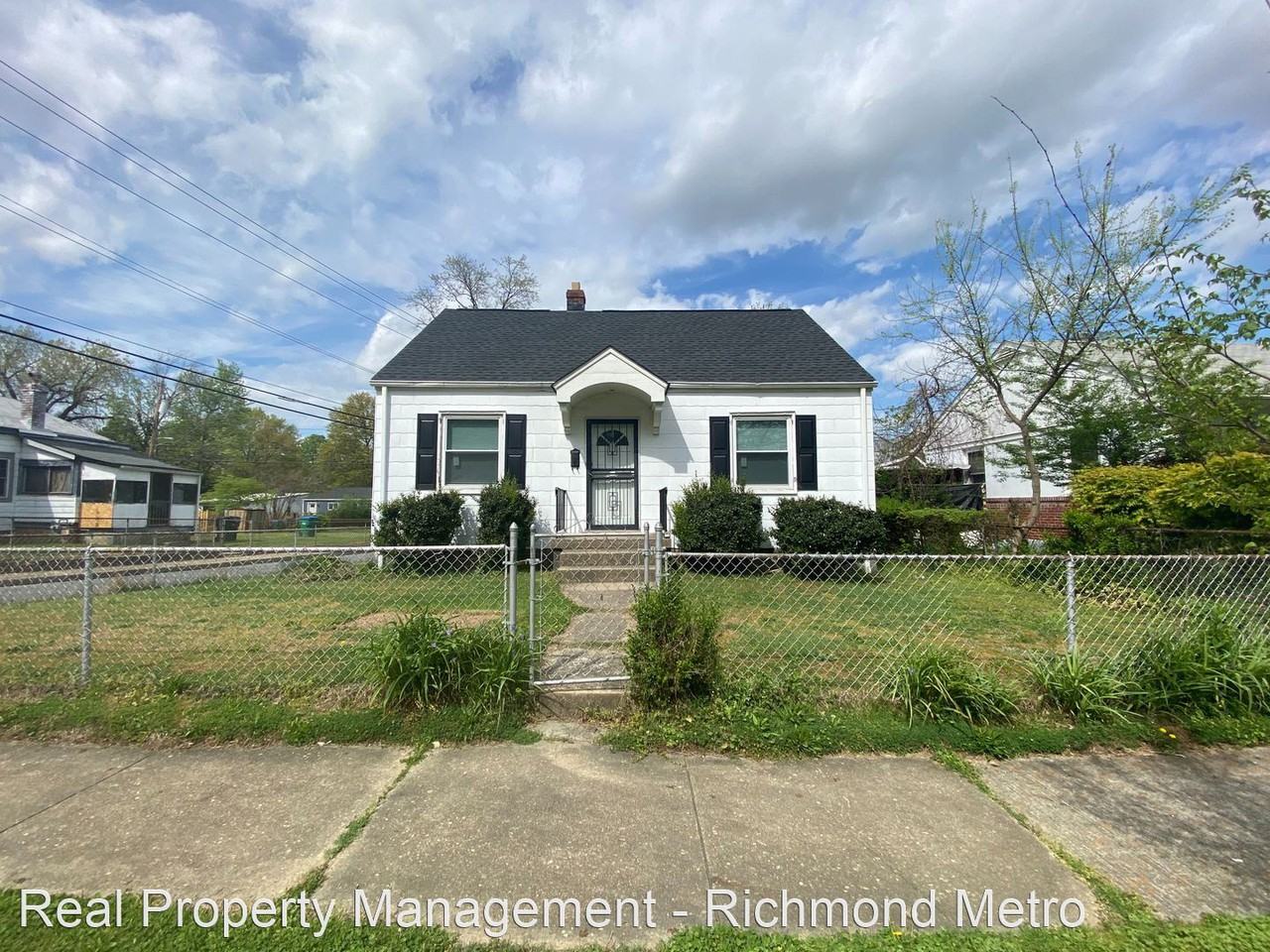 3220 Rosewood Ave - Photo 2 of 16