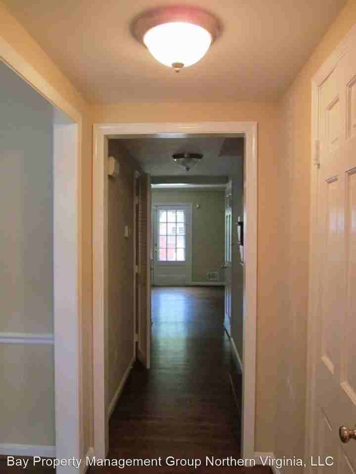 1160 Wimbledon Dr - Photo 3 of 32