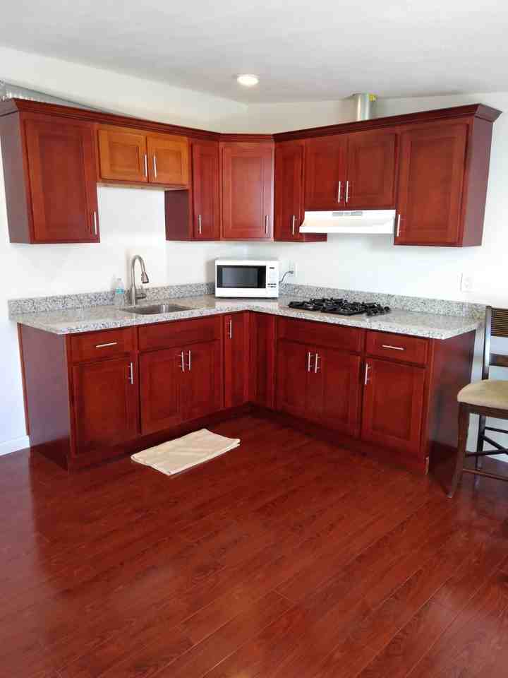 669 Martin Boulevard #B - Photo 5 of 18
