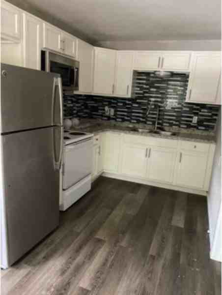 1423 Grand Ave #121 - Photo 2 of 6