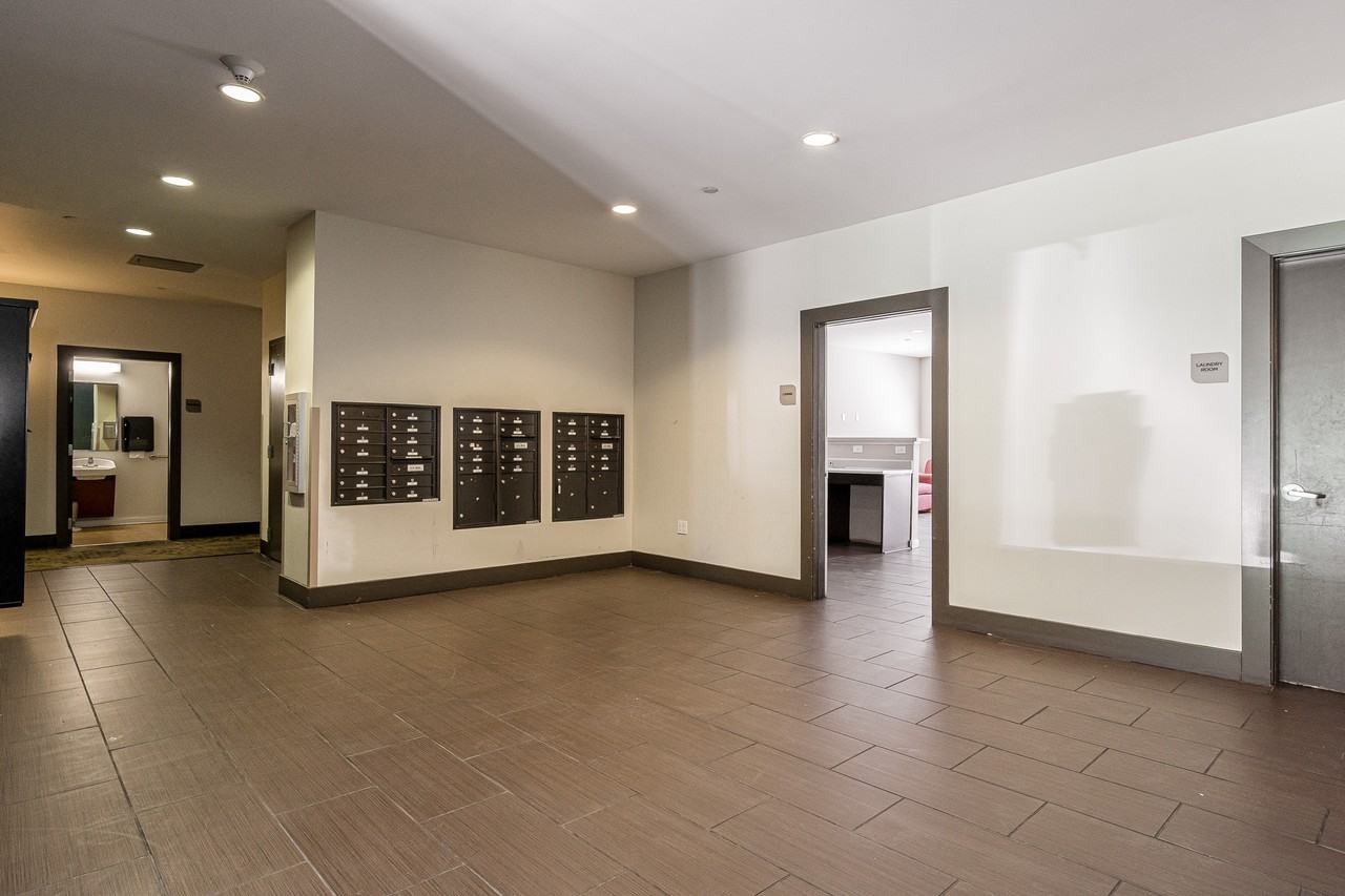 The Quad - Photo 6 of 18