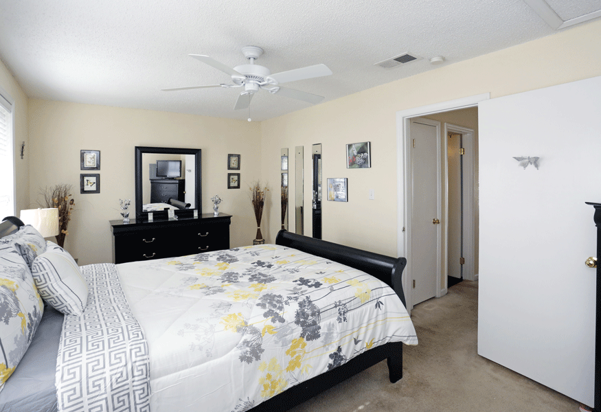 Hartford Commons - Photo 3 of 10