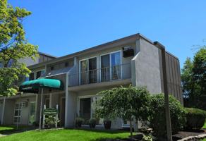 featured image of 737 Columbia Tpke