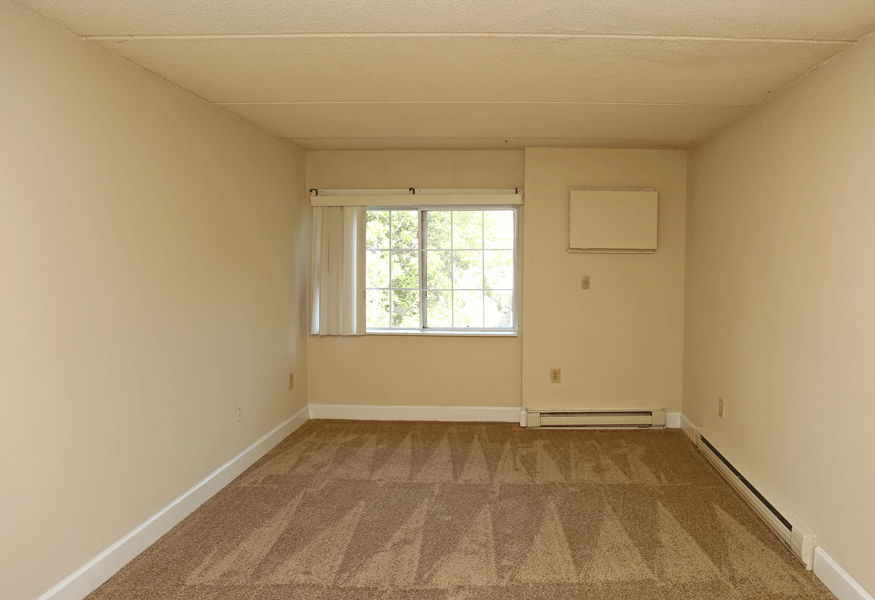 Greenbush Station - Photo 7 of 11