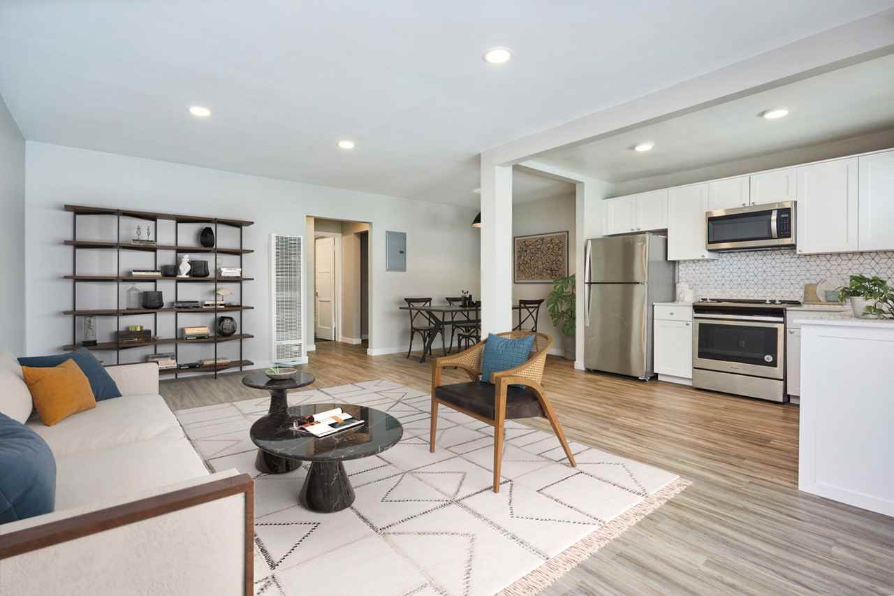 Nora on Norton - Photo 5 of 17