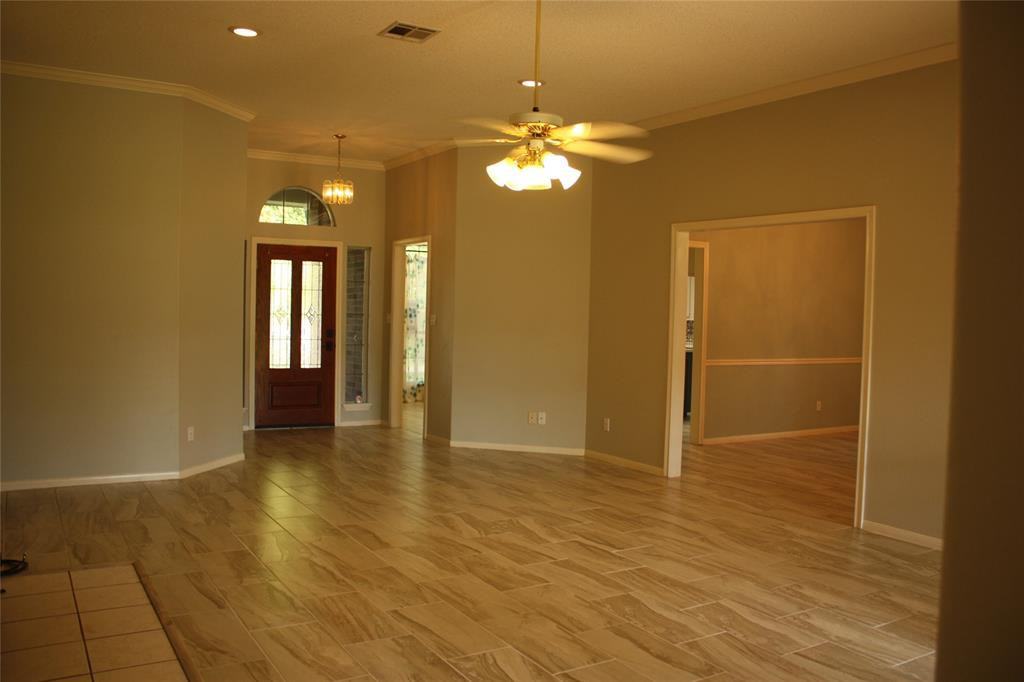 12622 Pegasus Dr - Photo 3 of 13