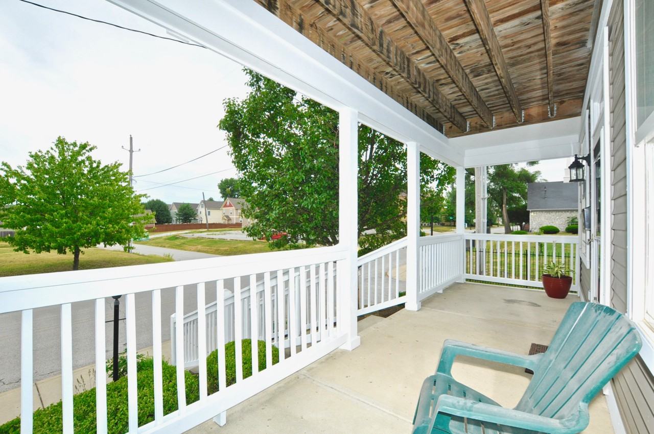 517 E 23rd St #1 - Photo 6 of 48