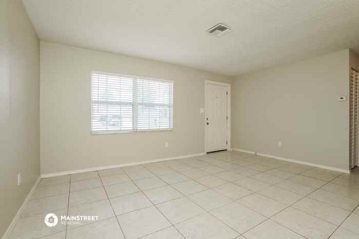 5107 5th St W - Photo 3 of 16