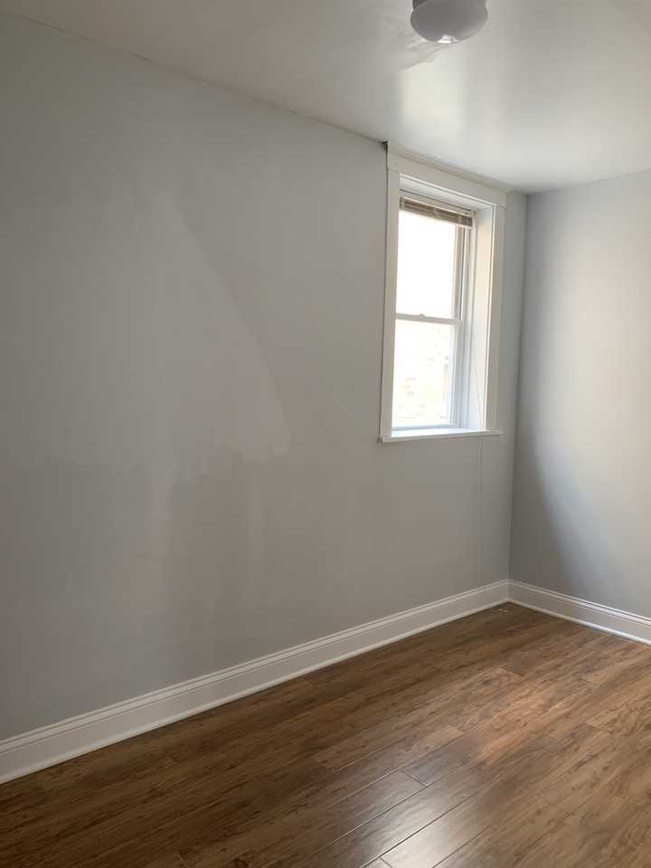 6206 W Wrightwood Ave #BS - Photo 3 of 9