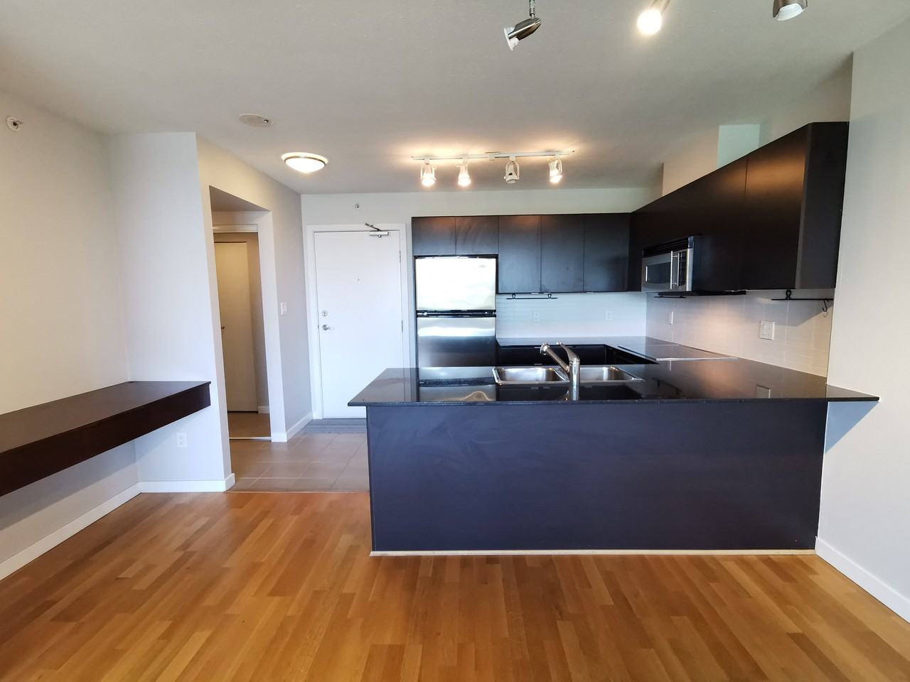 403 - 4178 Dawson St. - Photo 3 of 13