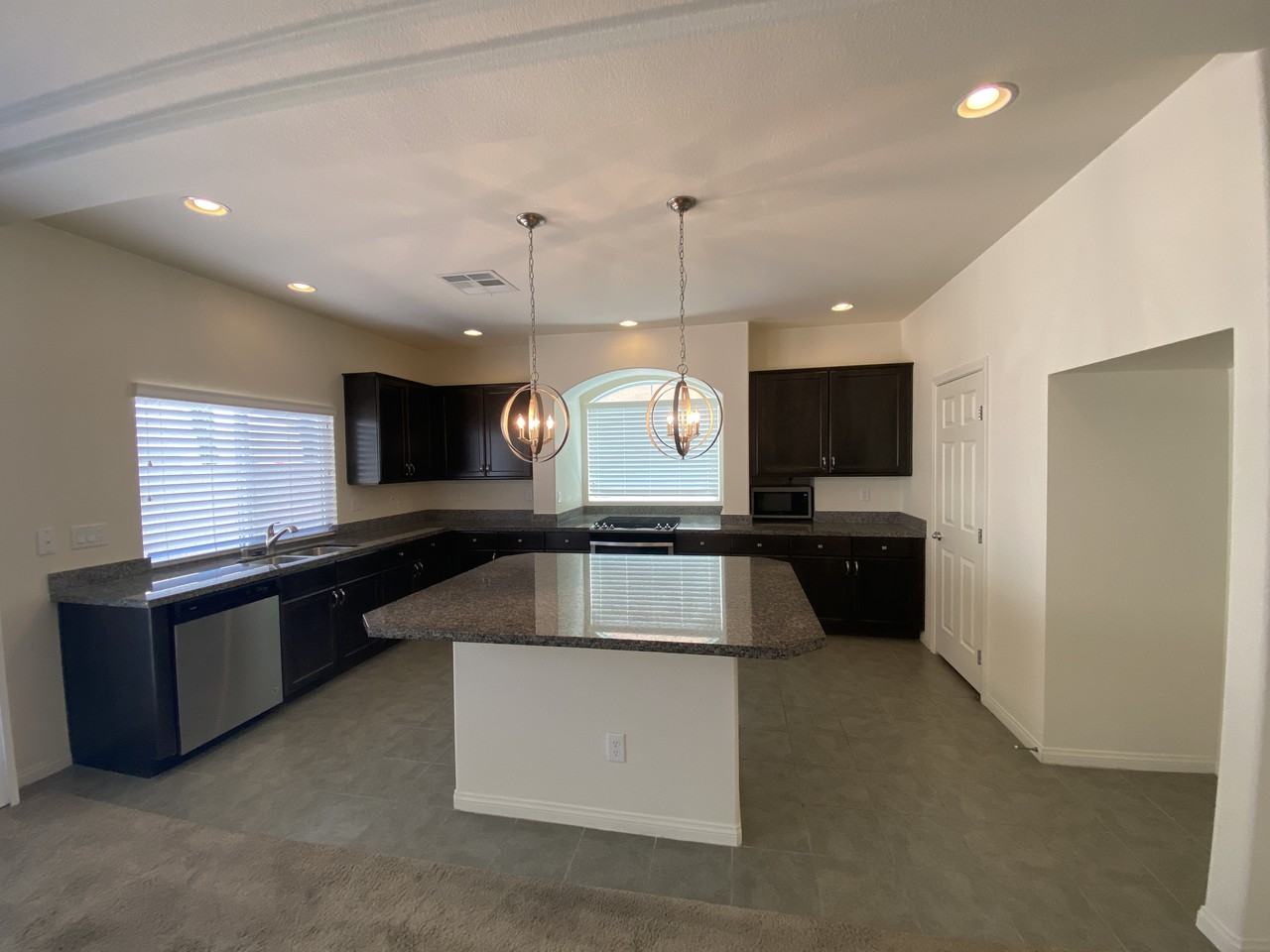 10588 Parthenon Street - Photo 2 of 8