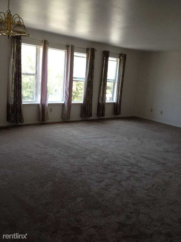 139 Deer Ct Dr - Photo 2 of 13
