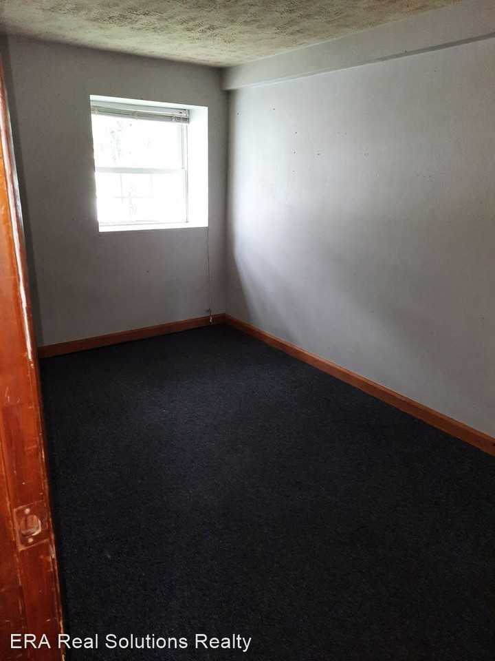 503 & 513 N. West St - Photo 3 of 5