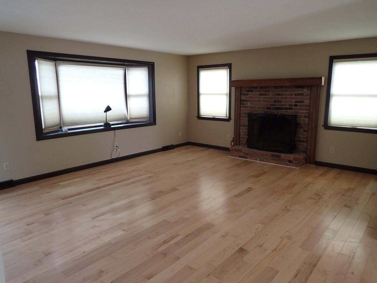 21 Dearborn Rd - Photo 2 of 15