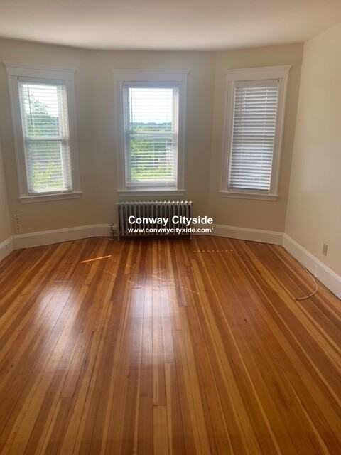 4410 Washington St 3 - Photo 2 of 9