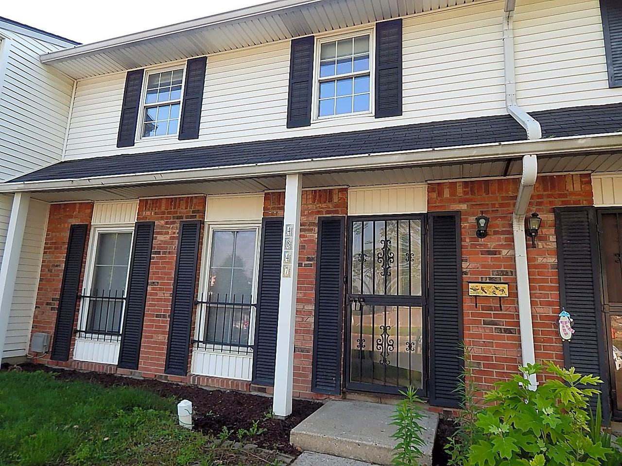 4847 Mount Vernon Dr - Photo 2 of 10