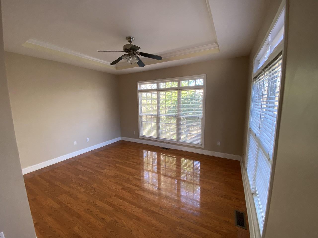 208 Summergrass Dr #1 - Photo 4 of 24