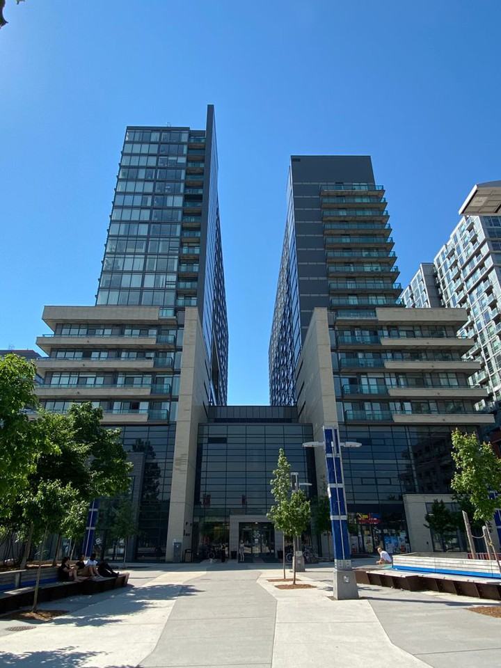 36 Lisgar Street #811E