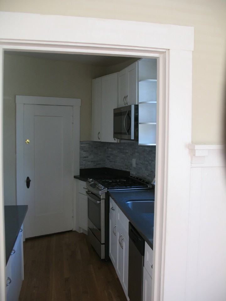 1800 Lakeshore Ave #1 - Photo 6 of 7