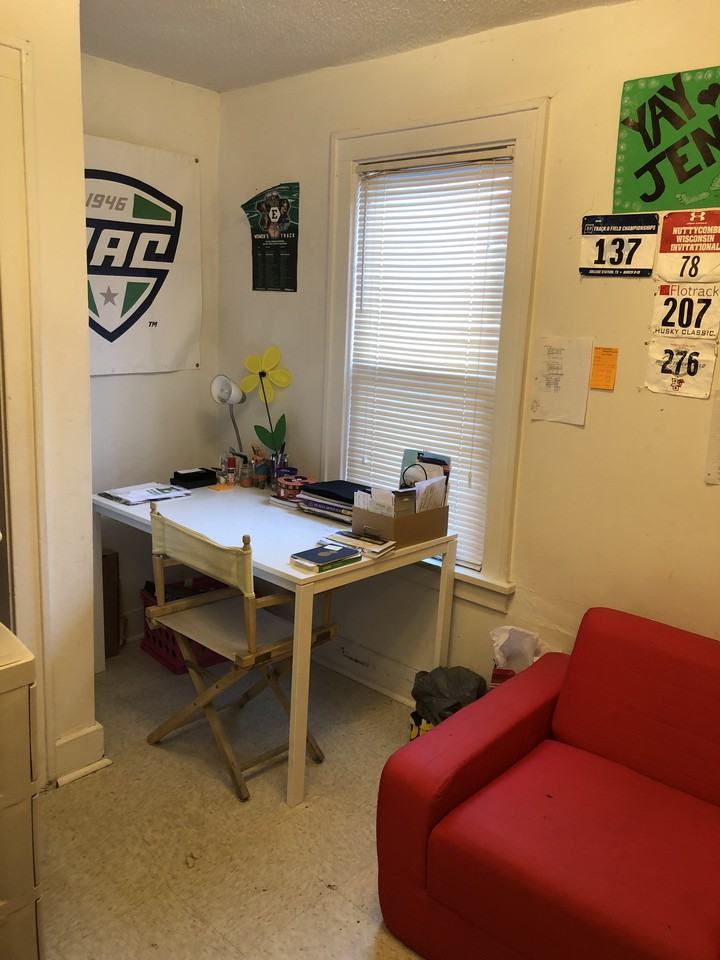 130 College Place #1 - Photo 6 of 12