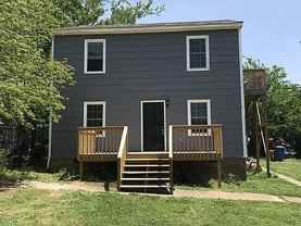 202 Selwyn Aly #A - Photo 1 of 1