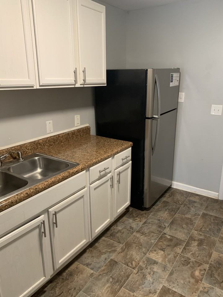 202 Selwyn Aly #A - Photo 4 of 28