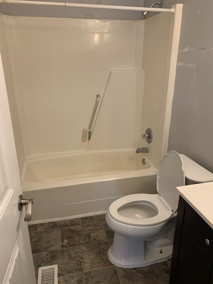 202 Selwyn Aly #A - Photo 7 of 28