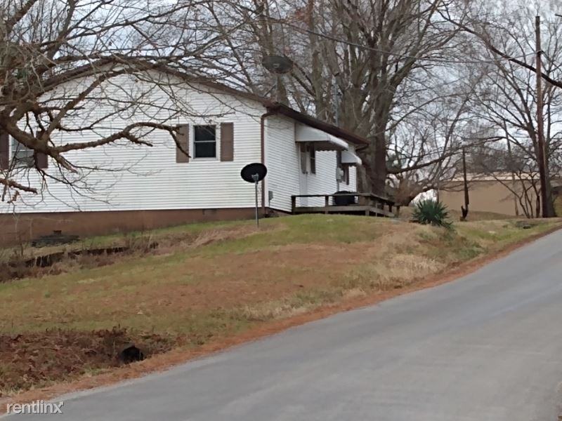 62 Lick Creek Rd - Photo 2 of 10