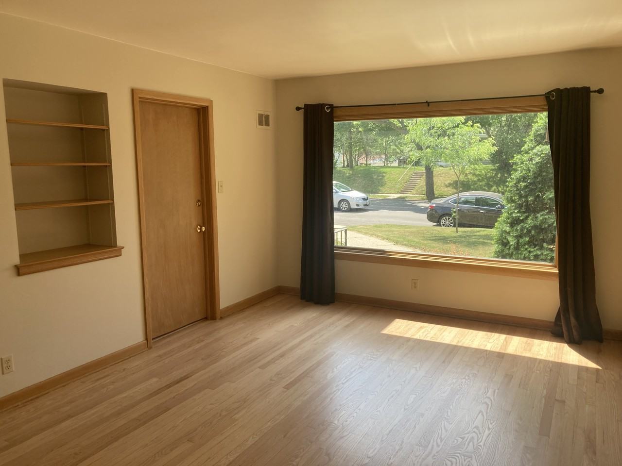 3760 South Clement Avenue - Photo 2 of 9