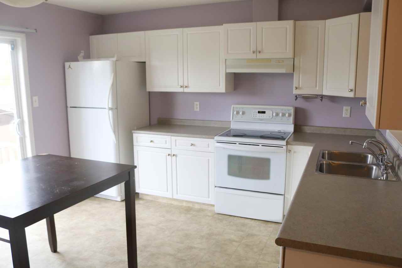 1250 Wessex Place - Photo 3 of 14