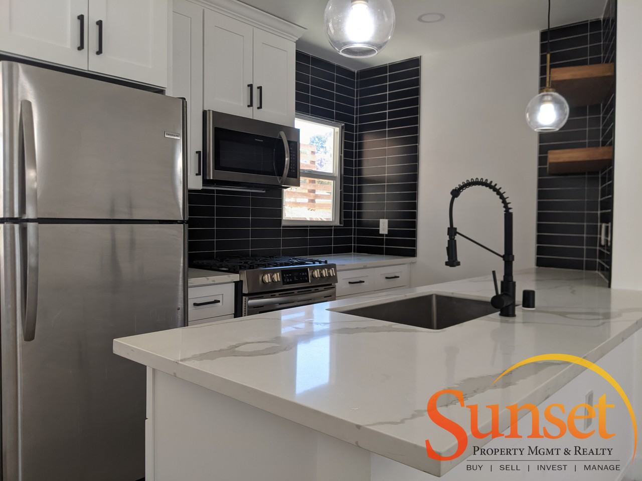 1130 Sassafras Street - Photo 3 of 19