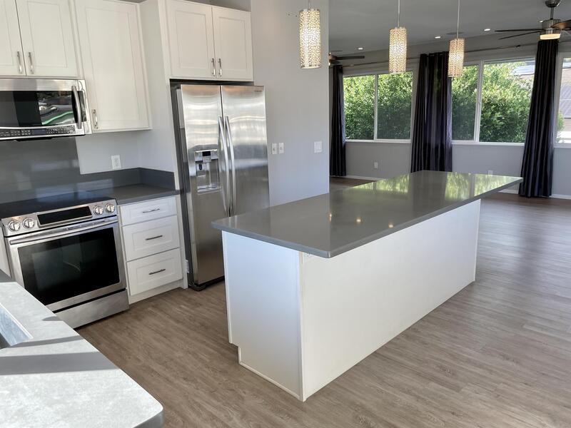 2134 Kanealii Ave - Photo 3 of 14