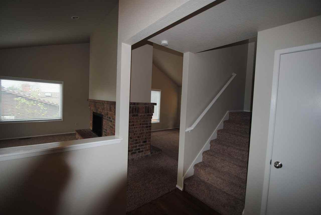 1920 Shattuck Ave S - Photo 2 of 15