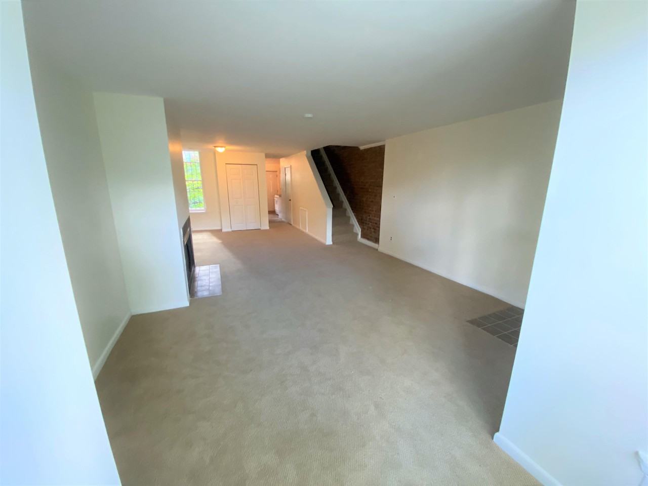 514 14th Street Northeast #1 - Photo 5 of 19