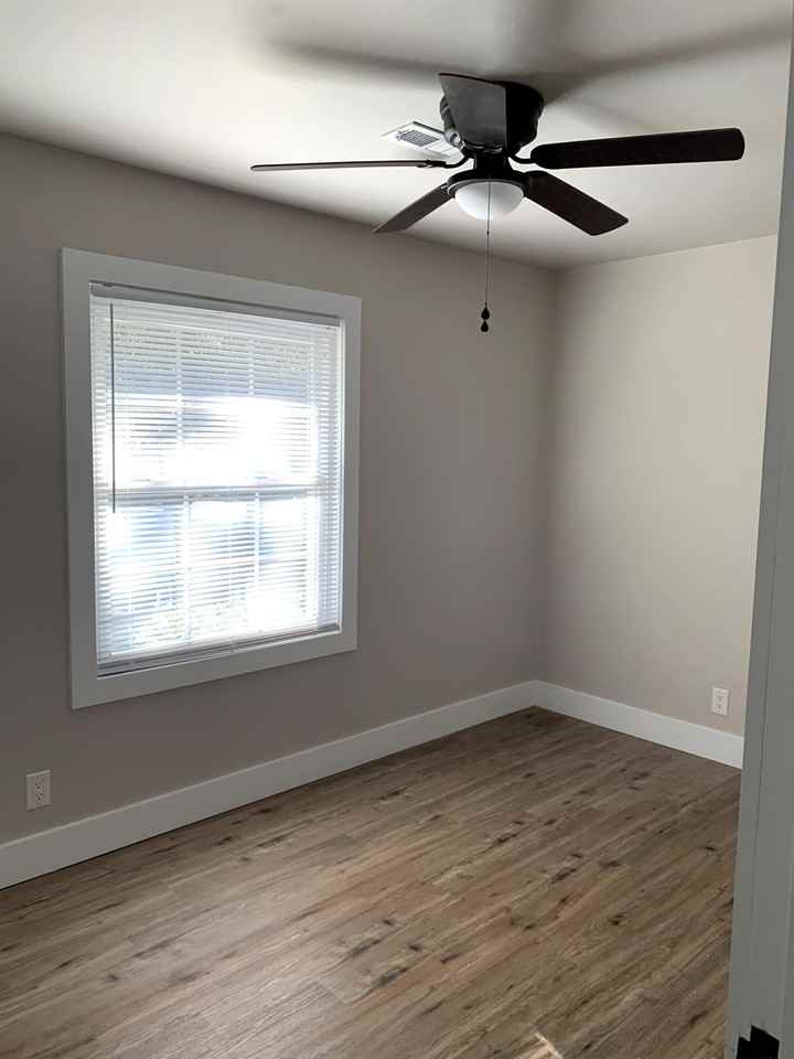 625 Rusty Rd #1 - Photo 5 of 28