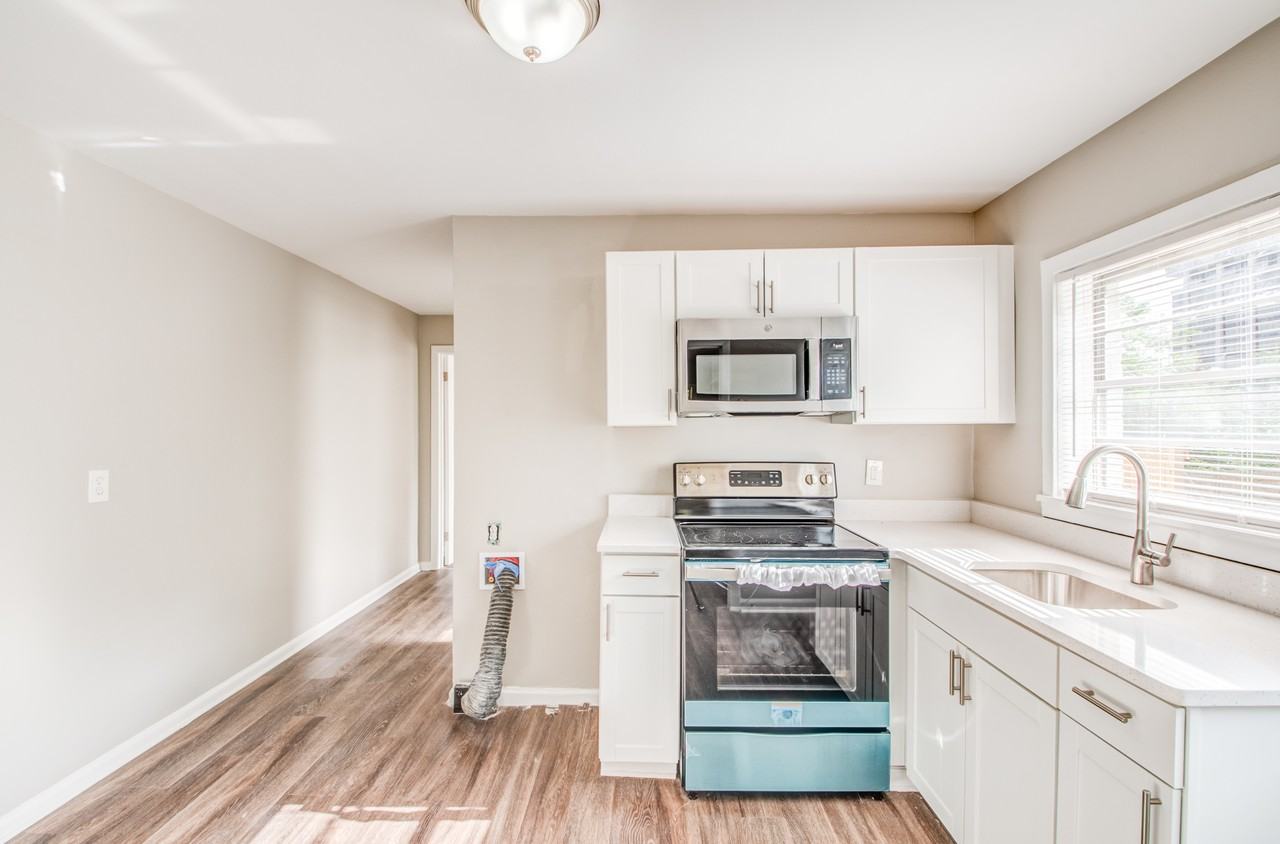 2570 Quail Ave #1 - Photo 2 of 5