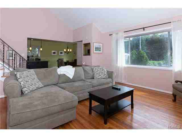 9 Crossbar Rd - Photo 2 of 15