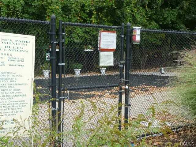 1 East Lawrence Park Drive #6 - Photo 3 of 9