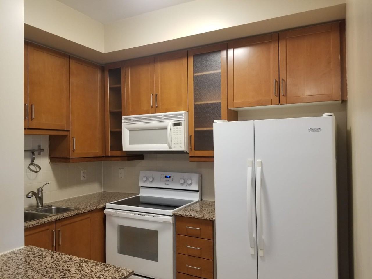 60 Byng Avenue - Photo 5 of 24