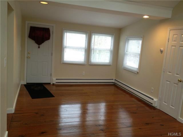 478 Nimham Rd - Photo 3 of 13