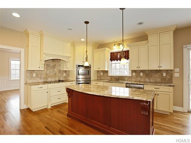 11 Corral Ct - Photo 2 of 30