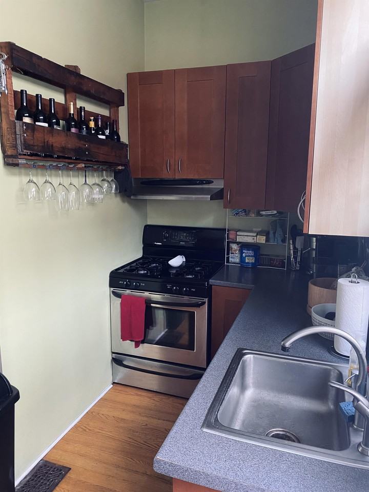 734 North Taylor Street #1 - Photo 4 of 20