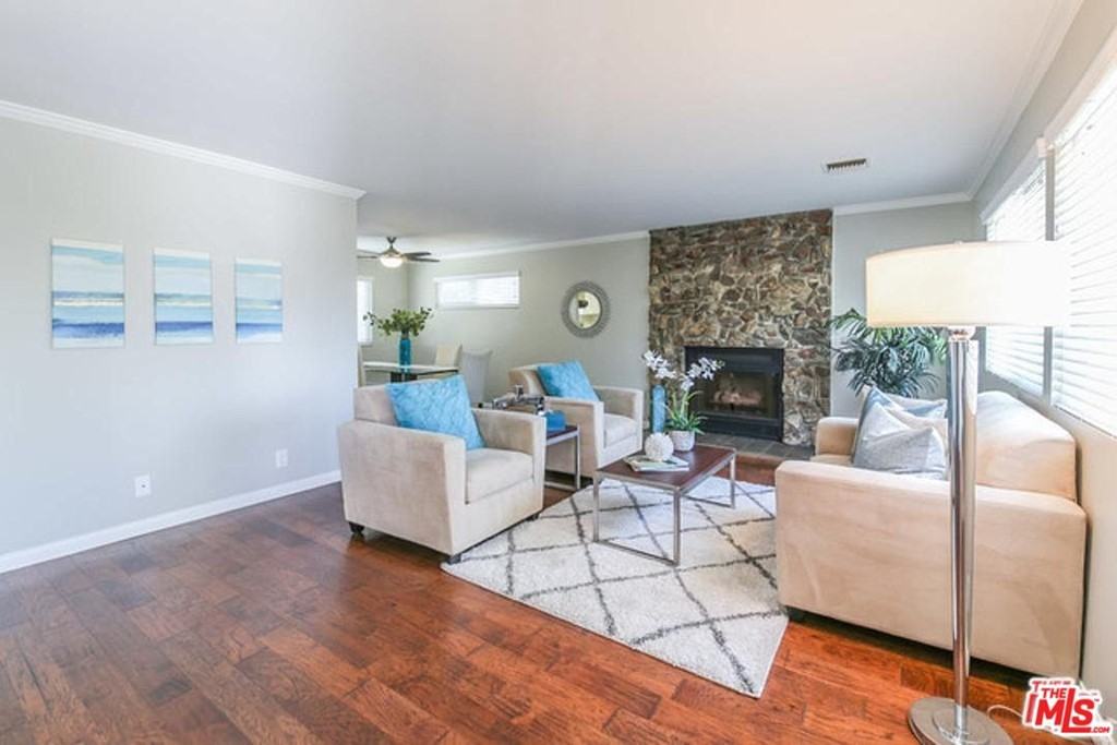 2737 Altura Ave - Photo 3 of 14