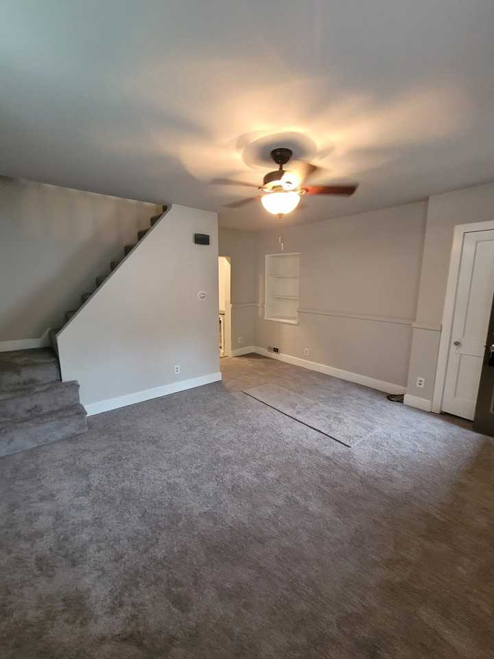 816 Montague RoadU2 Left Side #2 - Photo 3 of 14