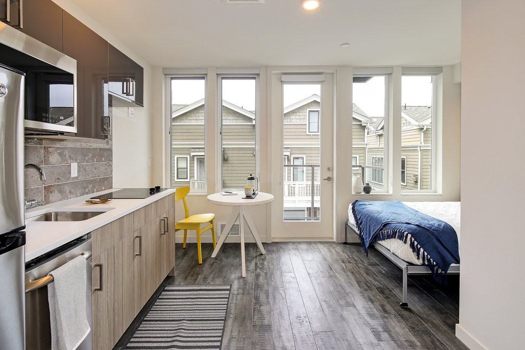 741 Harvard - Photo 2 of 29