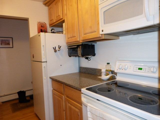 5 Secora Rd #F8 - Photo 3 of 11