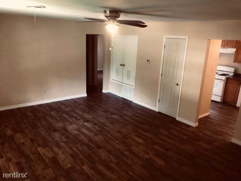 416 E K St - Photo 3 of 7